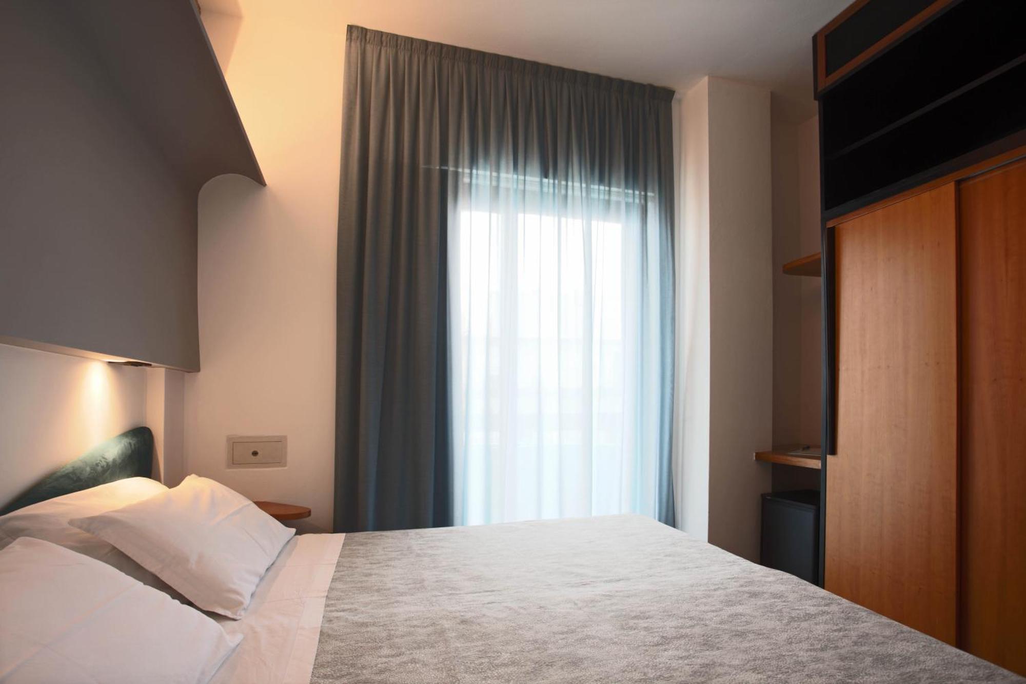 Hotel Ali D'Oro Rimini Room photo